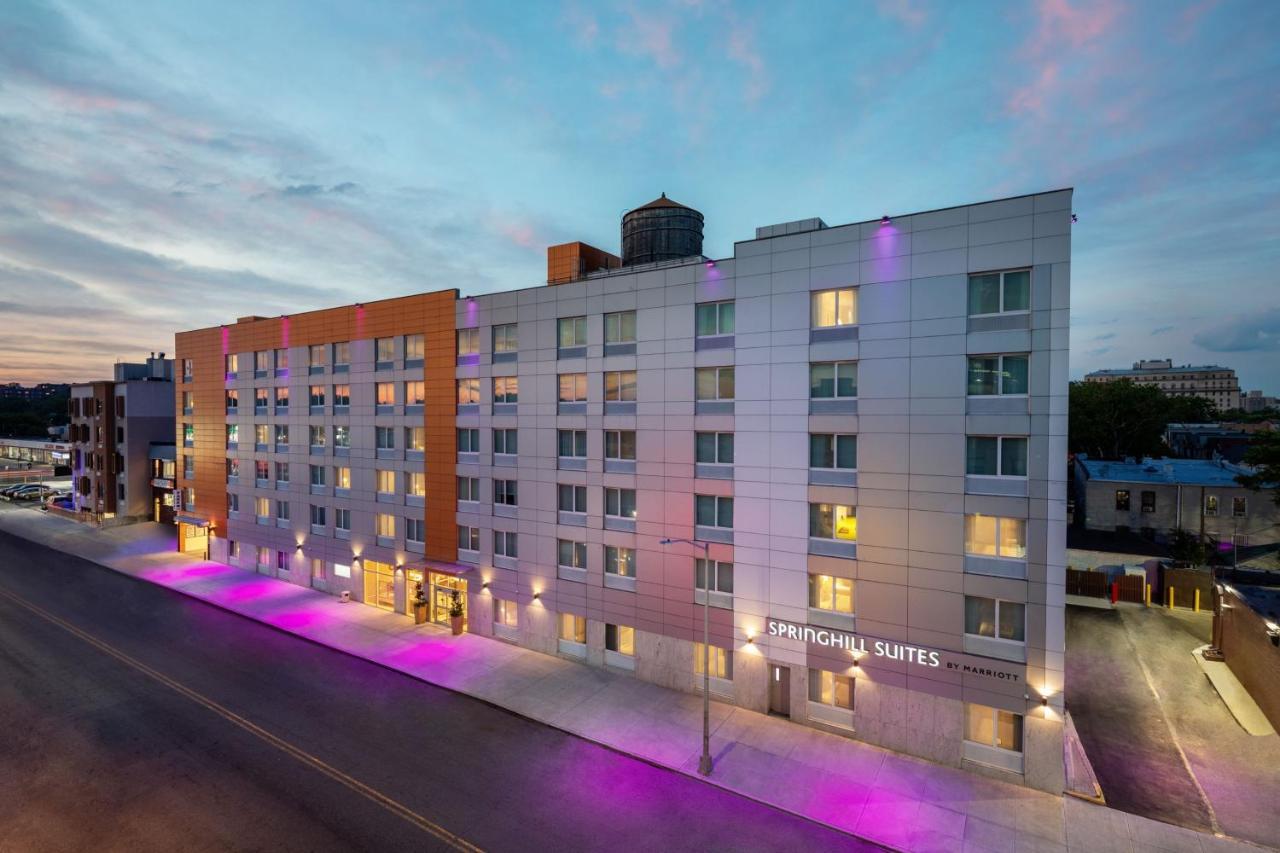 Springhill Suites By Marriott New York Jfk Airport Jamaica Exterior foto